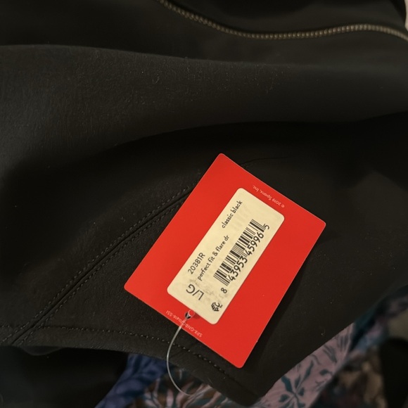 SPANX Perfect Fit & Flare Dress 🖤 - Picture 12 of 12